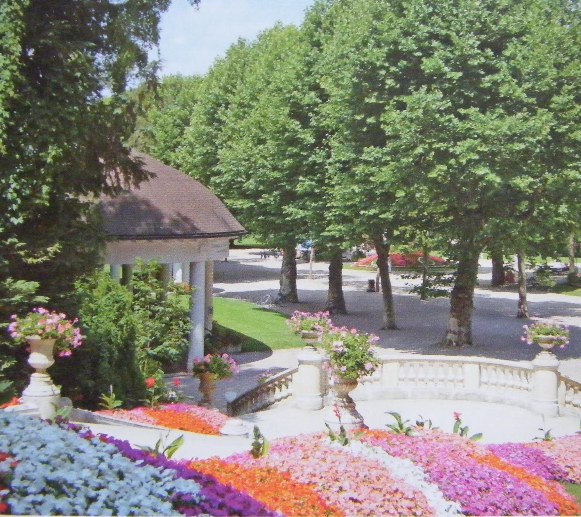 Chambre D'Hotes Jules & Annette Виттель Экстерьер фото